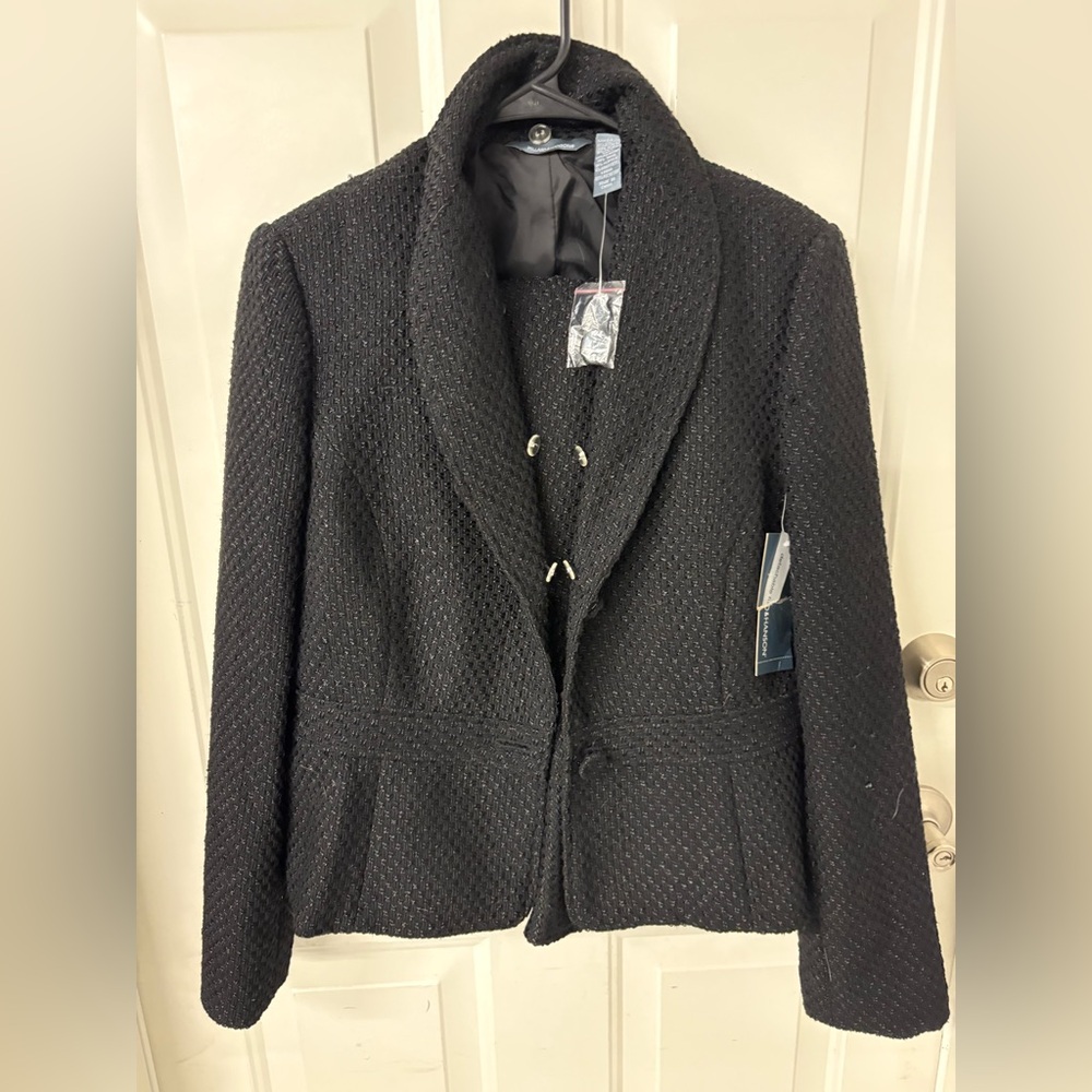 Hillard and Hansen New two piece suit Jakcet Skirt Sz12  tweed Professional